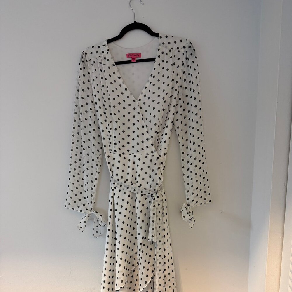 Betsy Johnson Wrap Dress. size 12